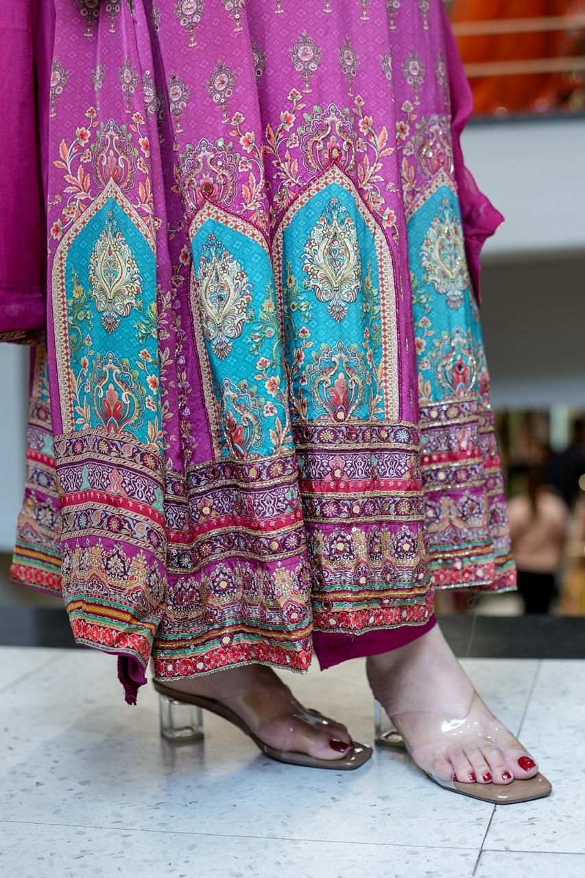 Pink Elegant Digital Print Anarkali Kurta