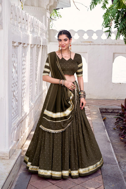 Mehendi Classics Navratri Lehenga