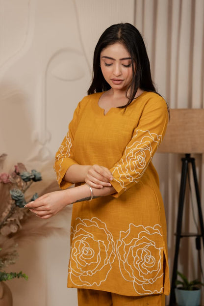 Yellow Elegant Thread Cord Set