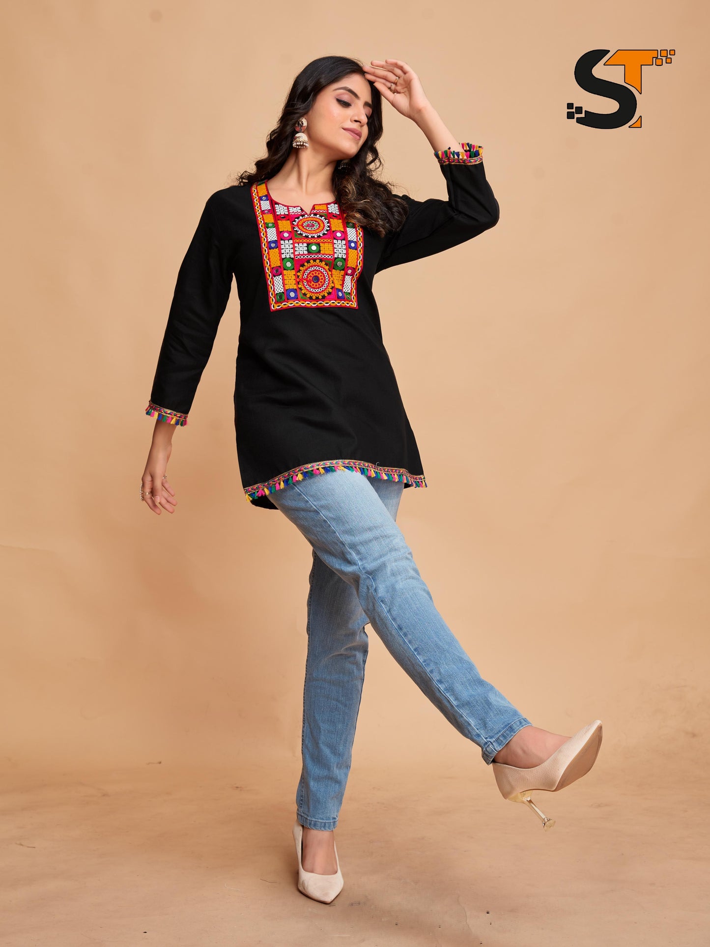 Black Classic Cotton Top