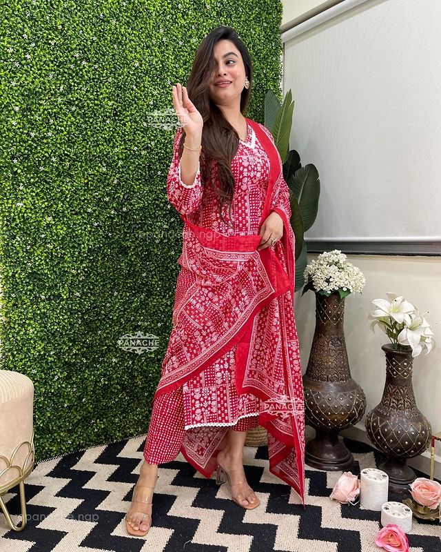 Pink Beautiful Printed Pure Cotton Kurti