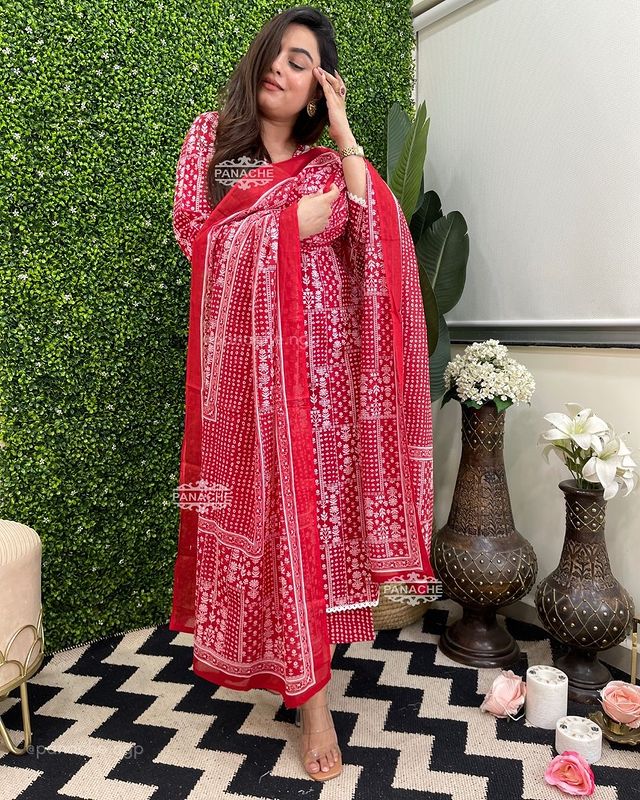 Pink Beautiful Printed Pure Cotton Kurti