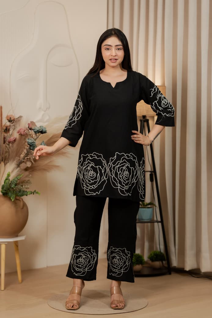 Black Elegant Thread Embroidery Cord Set