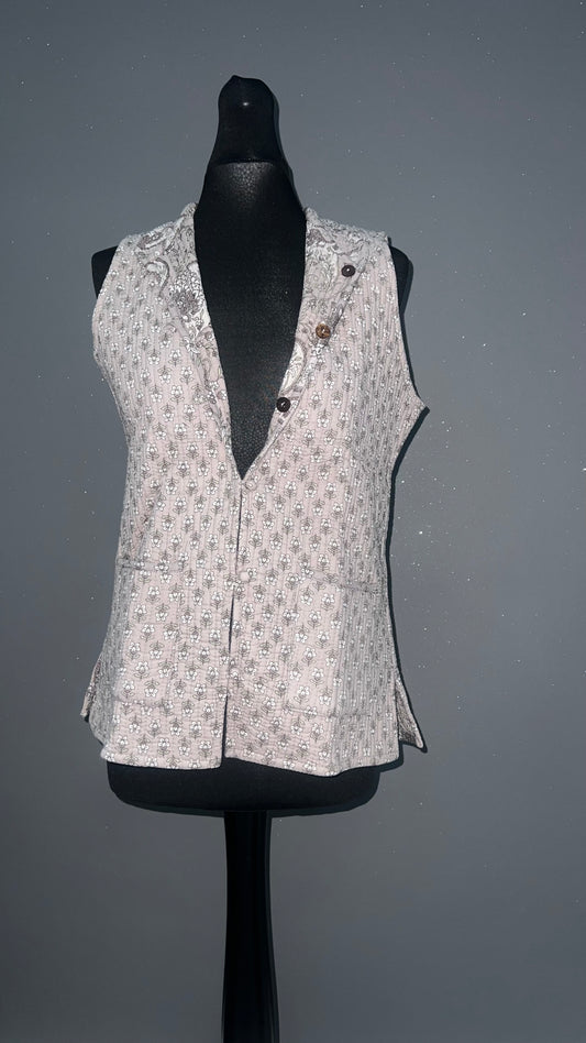 Grey Reversible Floral-Lined Quilted Cotton Jacket