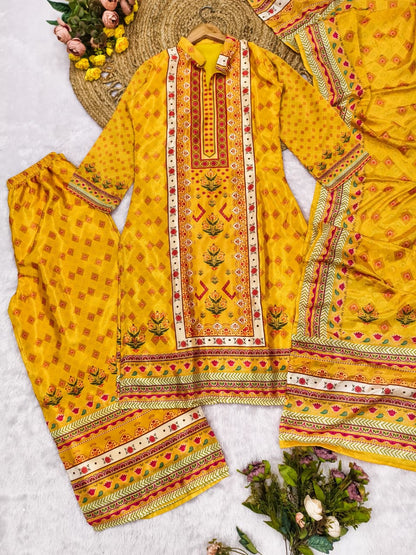Mustard Elegant & trendy 3-Piece Set