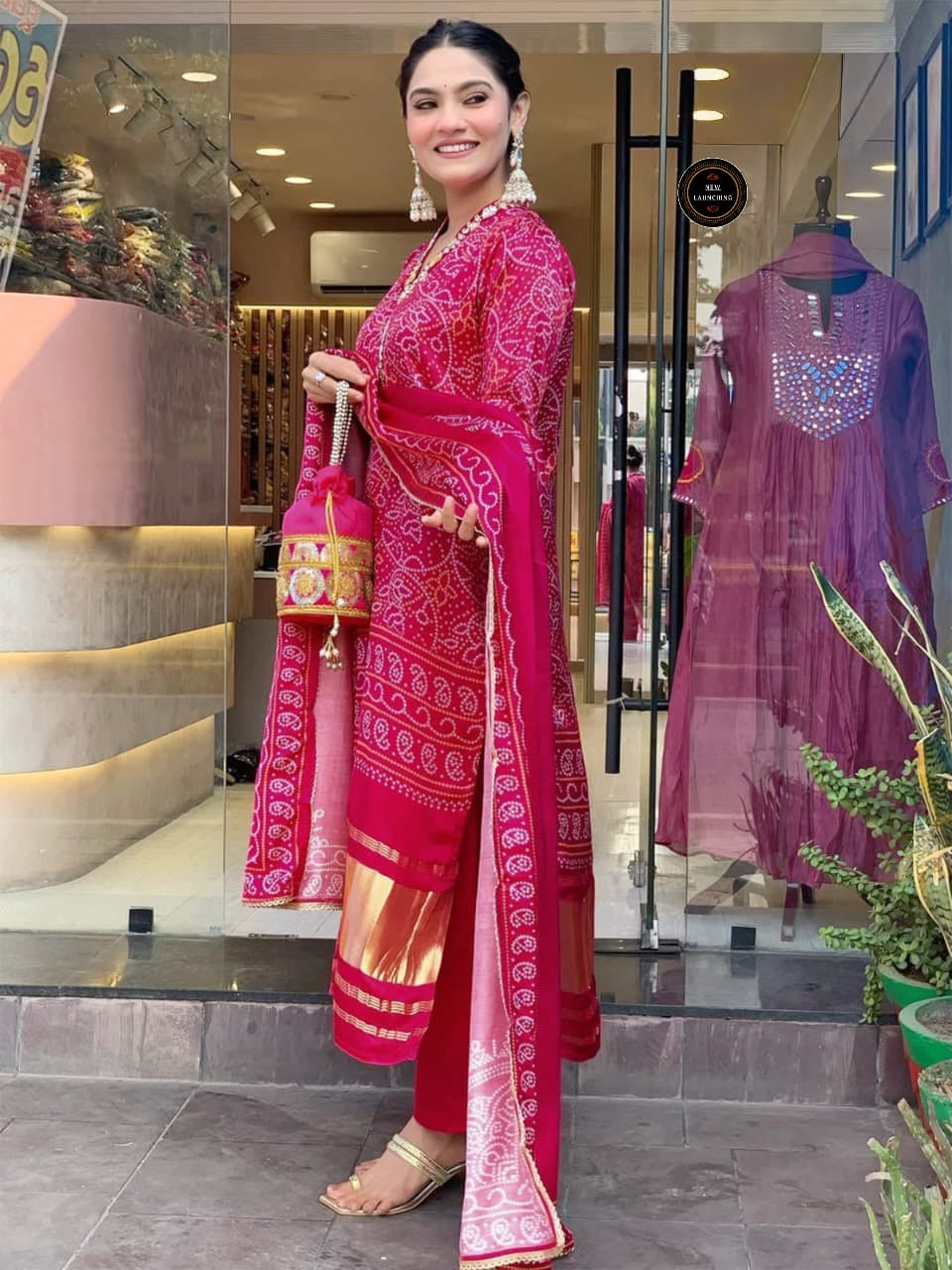 Red Heavy Viscose Kurti with Cotton Duppta