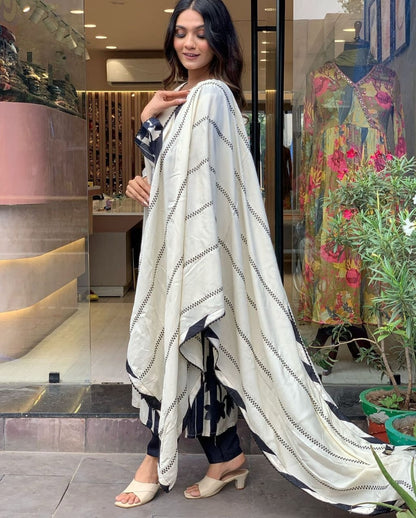 White & Grey Fully Elegant Pure Muslin Suit