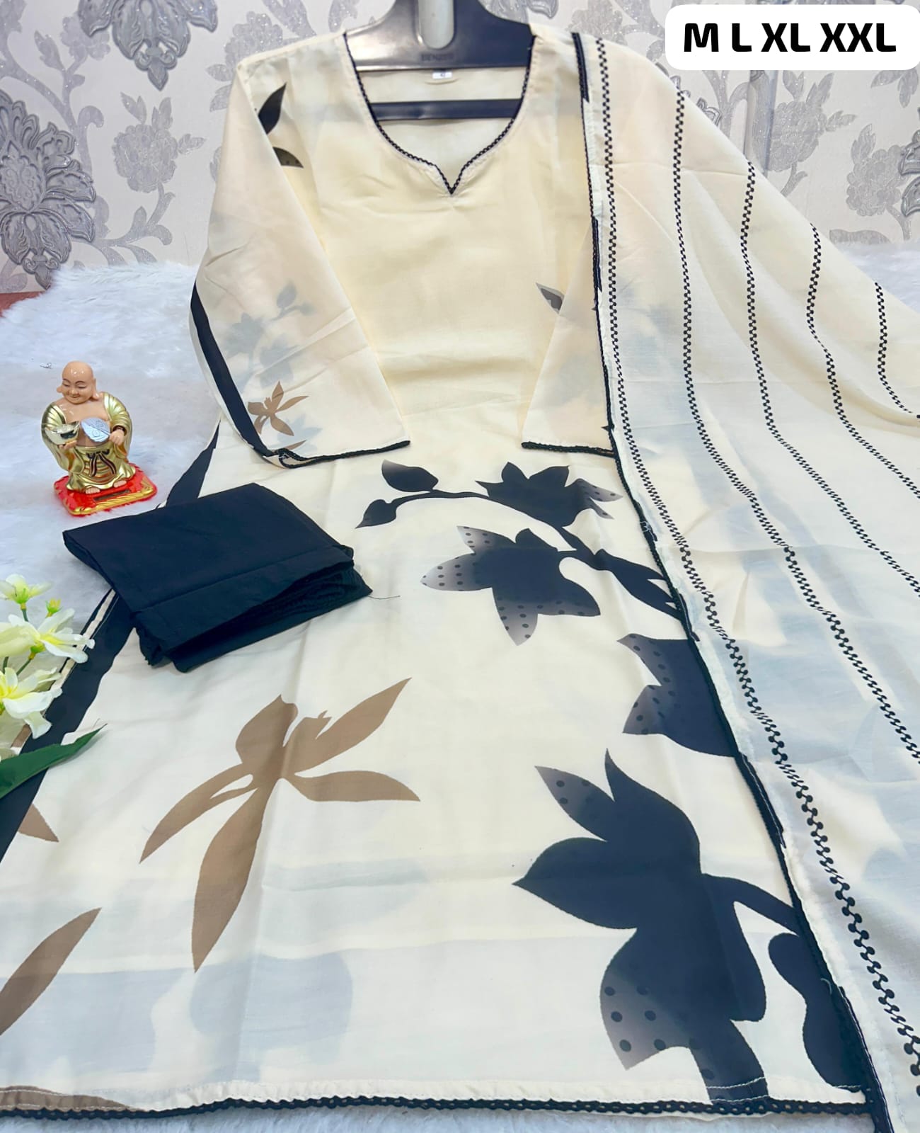 White & Grey Fully Elegant Pure Muslin Suit