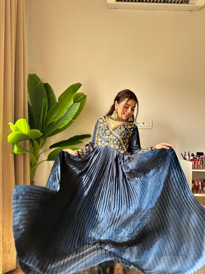 Dard Blue Blooming Vichitra Festival Kurti