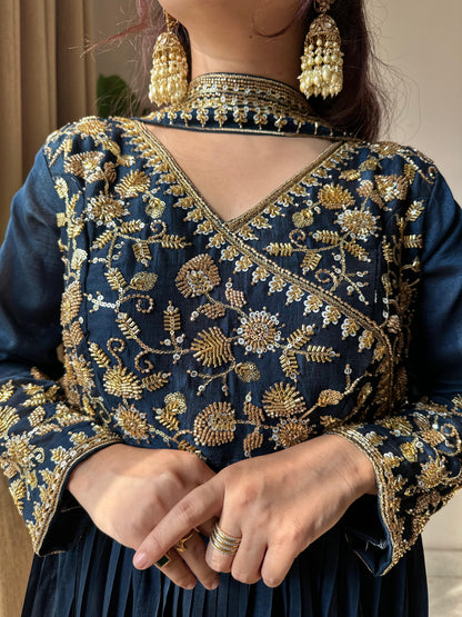 Dard Blue Blooming Vichitra Festival Kurti