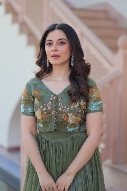 Skyparrow Silver Crunchy Gown with Koti