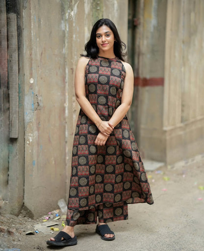 Black Pure Cotton Trendy Kurti