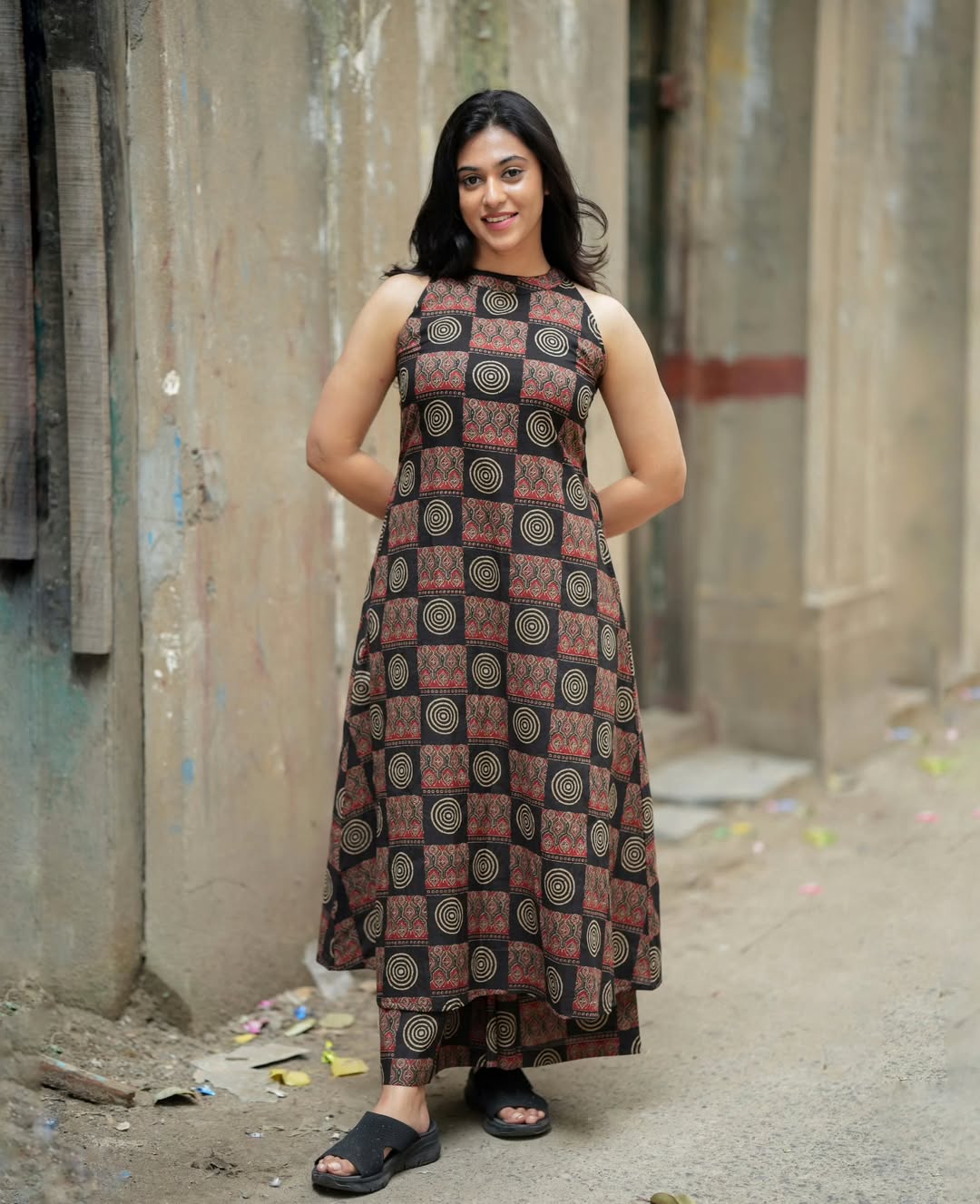 Black Pure Cotton Trendy Kurti