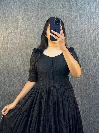 Black Exclusive Midi Master Dress