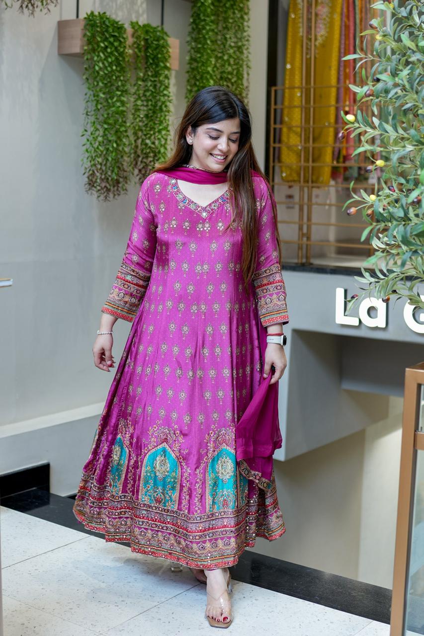 Pink Elegant Digital Print Anarkali Kurta