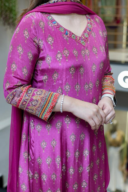 Pink Elegant Digital Print Anarkali Kurta