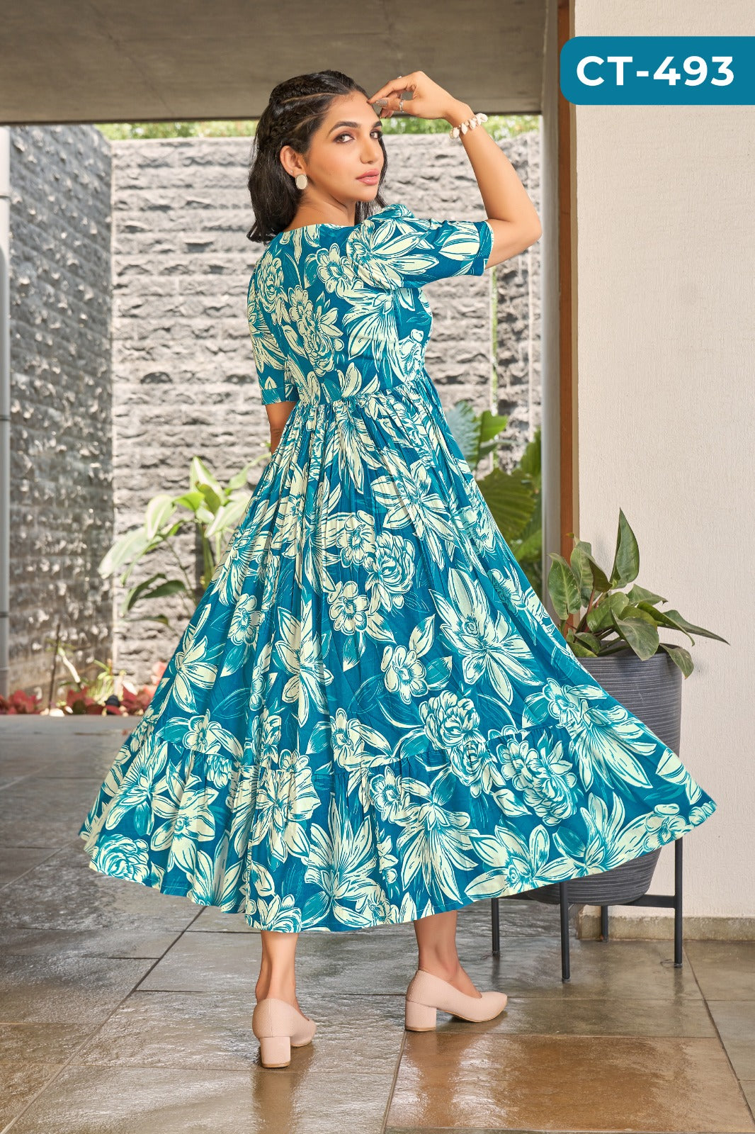 Blue Floral Printed Short Sleeve Maxi Dress