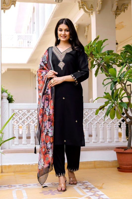 Black Embroidered V-Neck Kurti Pant