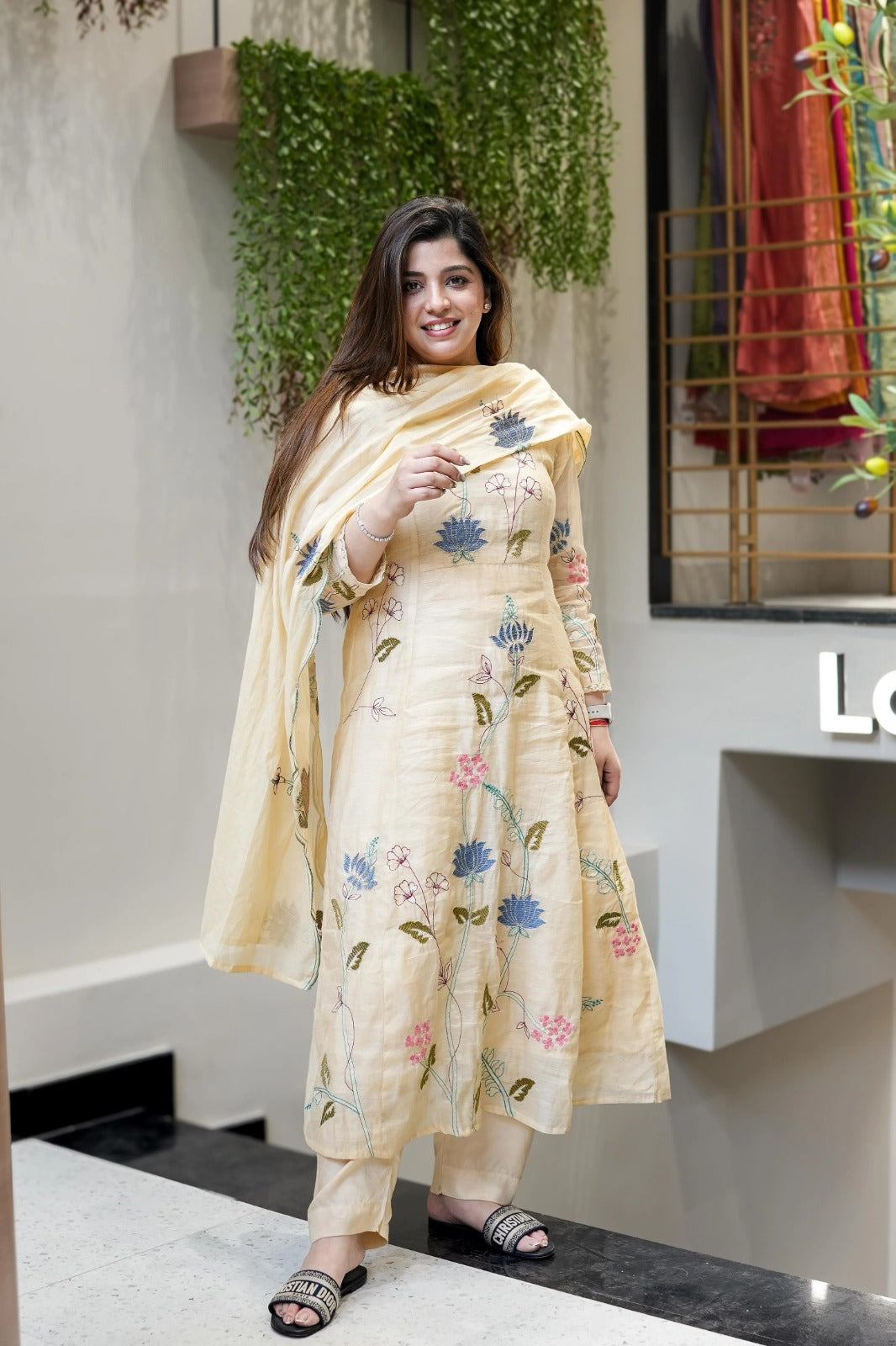 Cream Pure Viscose Chanderi Silk Kurta & Pant