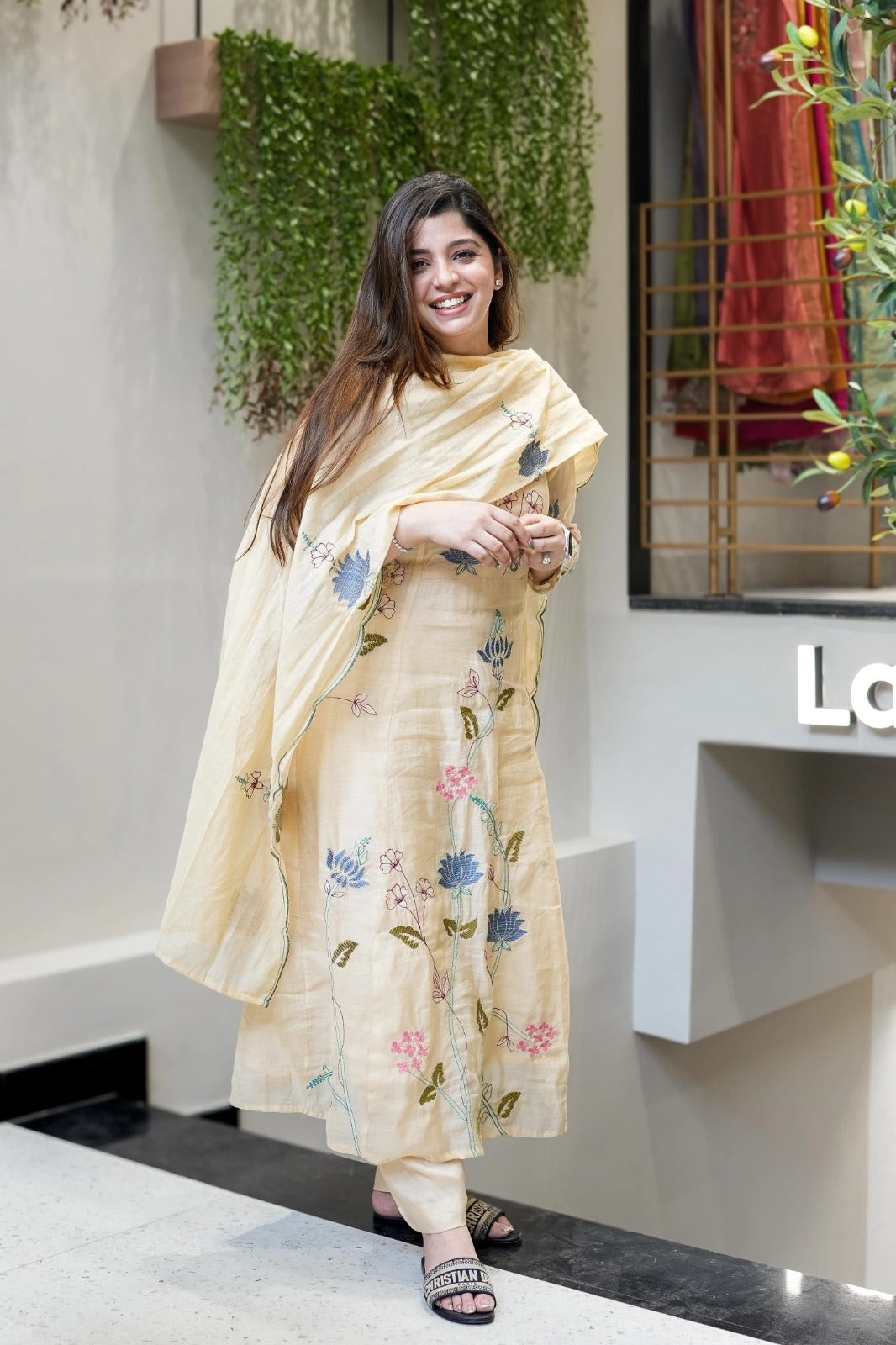 Cream Pure Viscose Chanderi Silk Kurta & Pant