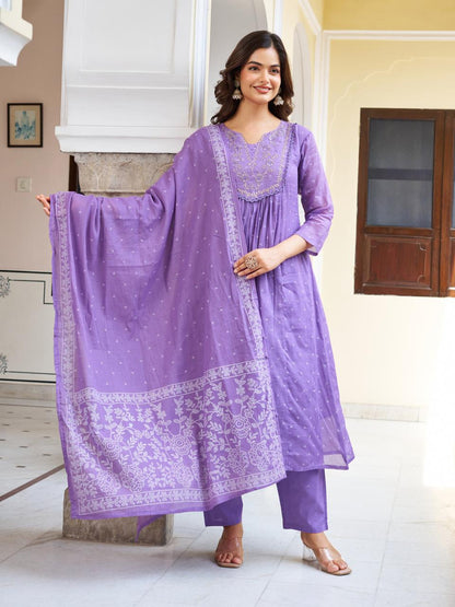 Purple Bloom Hand-Embroidered Kurta Set