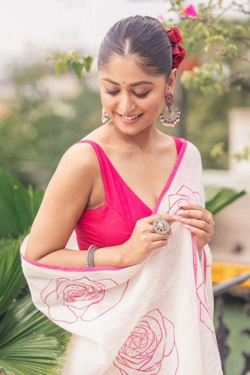 Off-White Pink Floral Printed Saree