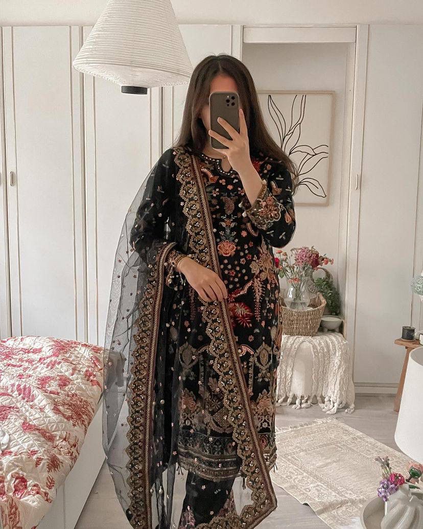 Black Heavy Fuax Georgette Pakistani Suit