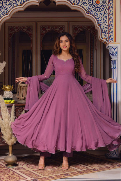 Onion Trending Royal Look Anarkali Suit