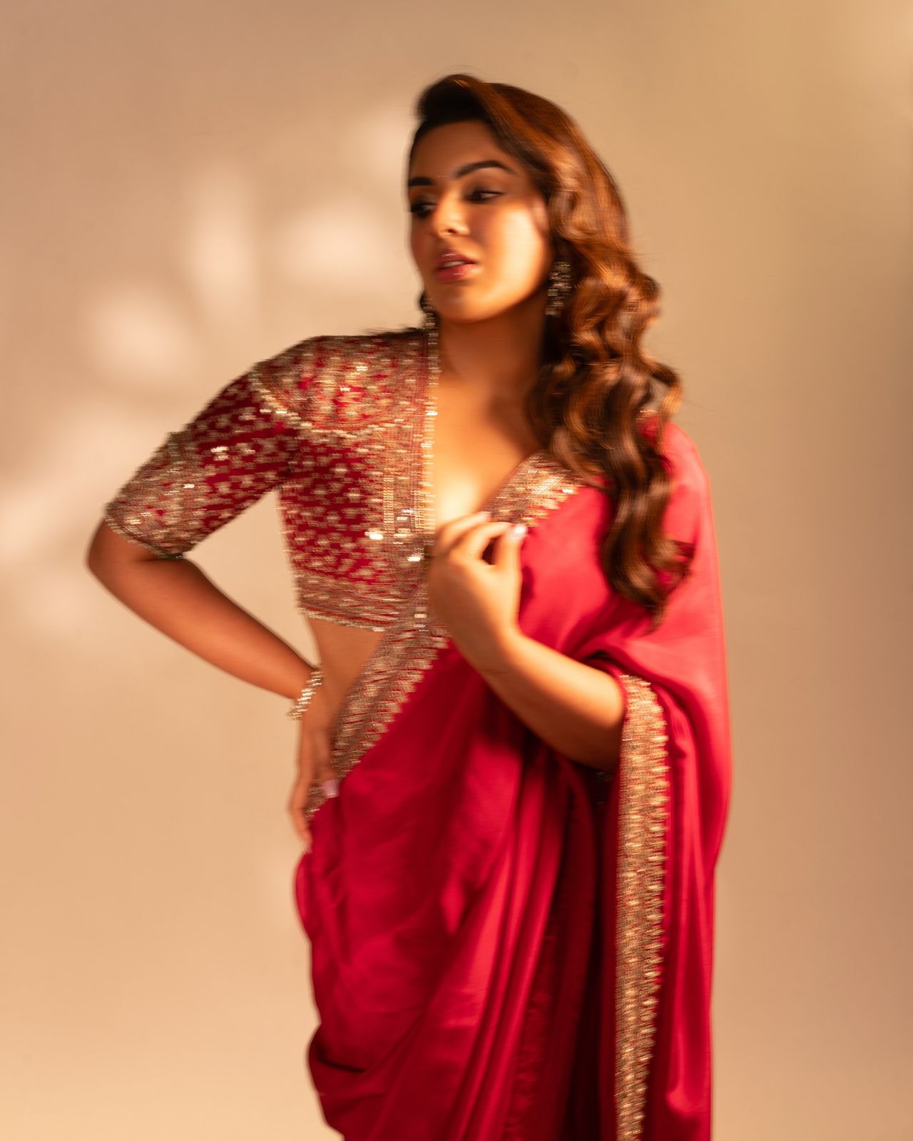 Red Real Modeling Silk Saree