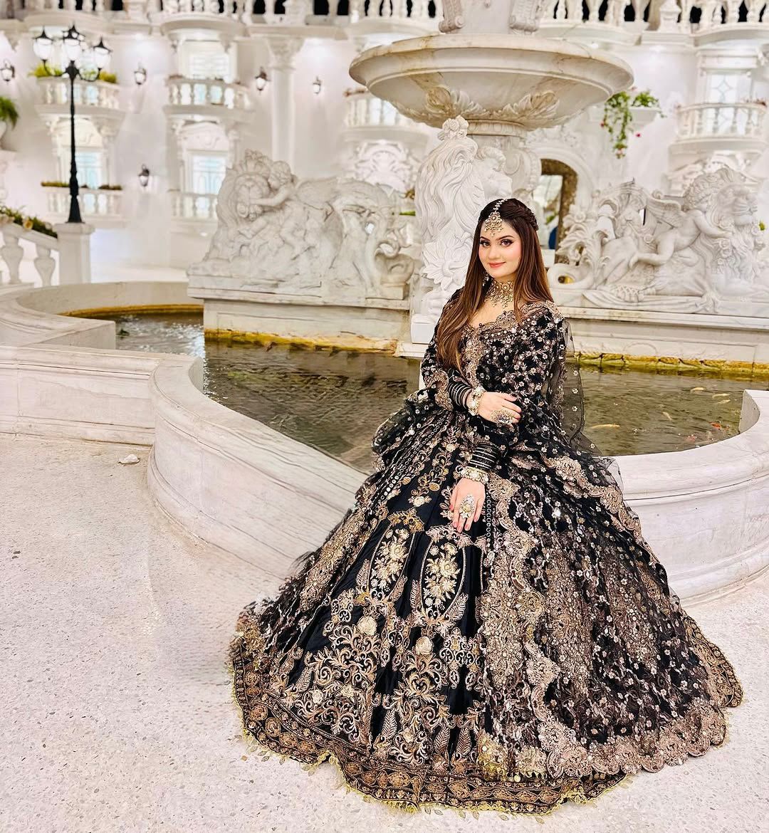 Black Bridal Wear Heavy Lehenga